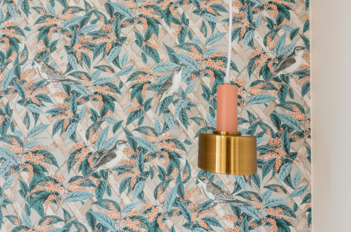 Paperhanging painting and decorating services based in Hull.